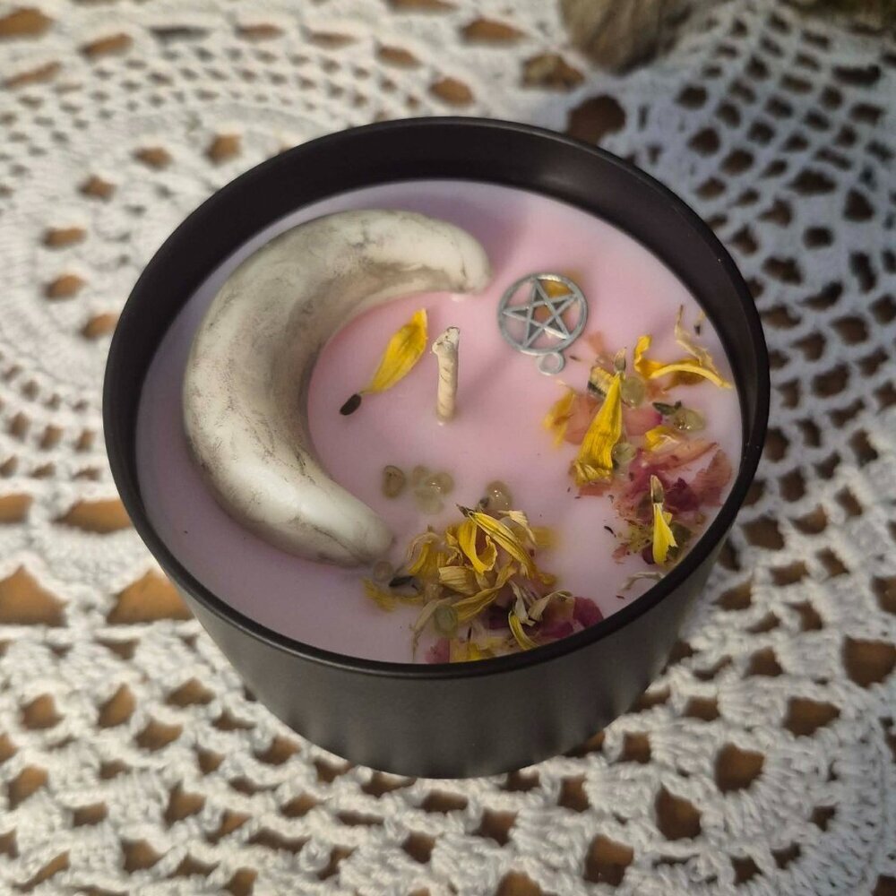 Fairy Gather Rings 🍄🧚 Scented Soy Candle - Picture 5 of 13
